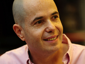 Literary portrait-hall – conversation with Gábor T. Szántó